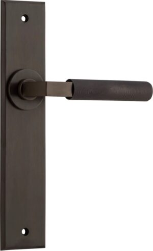 Door Handles – Brunswick Lever Chamfered Backplate – Signature Brass